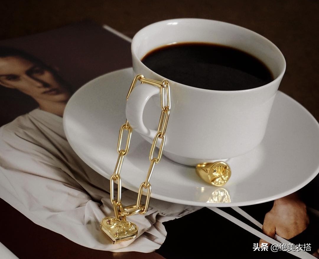 大金链怎么戴好看,土豪大金项链配墨镜