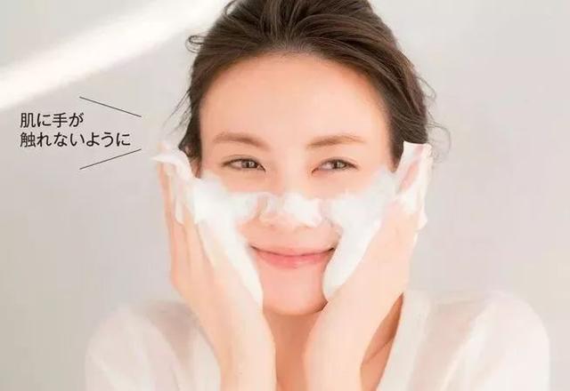 想要拥有无瑕透亮水光肌,想要拥有完美好肤质