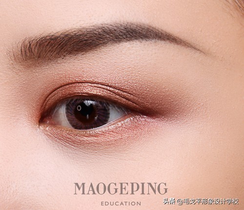 简单的日常眼妆怎么画好看,日常眼妆怎么画才好看又简单