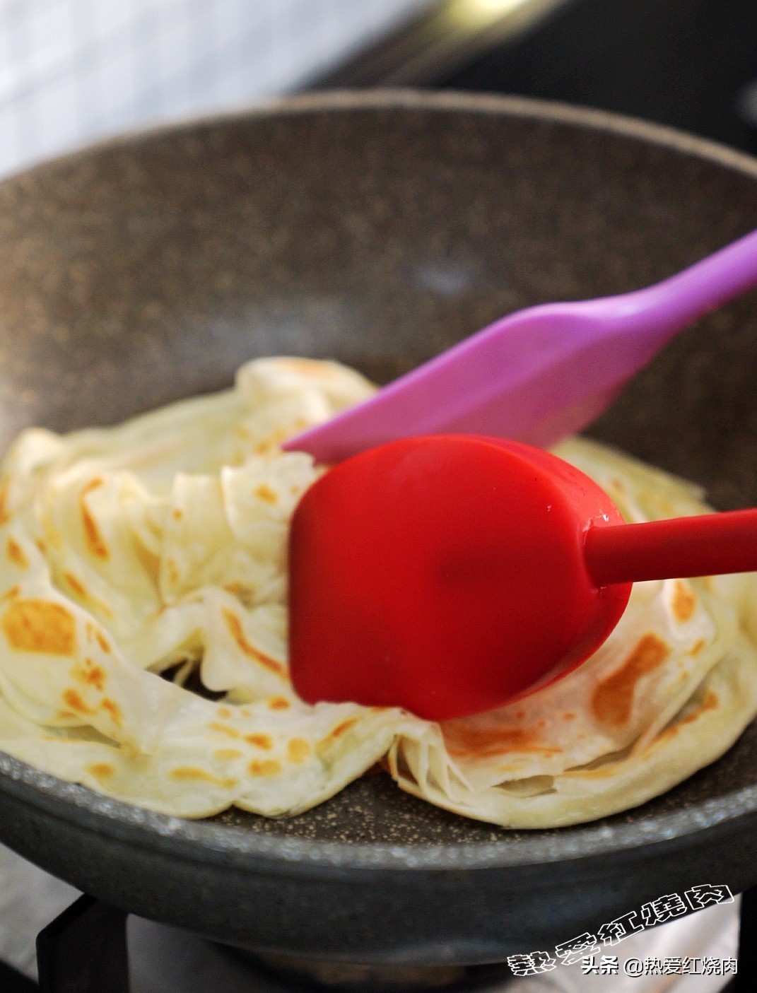 手抓饼详细教程一次就成功,手抓饼怎么做才不会散