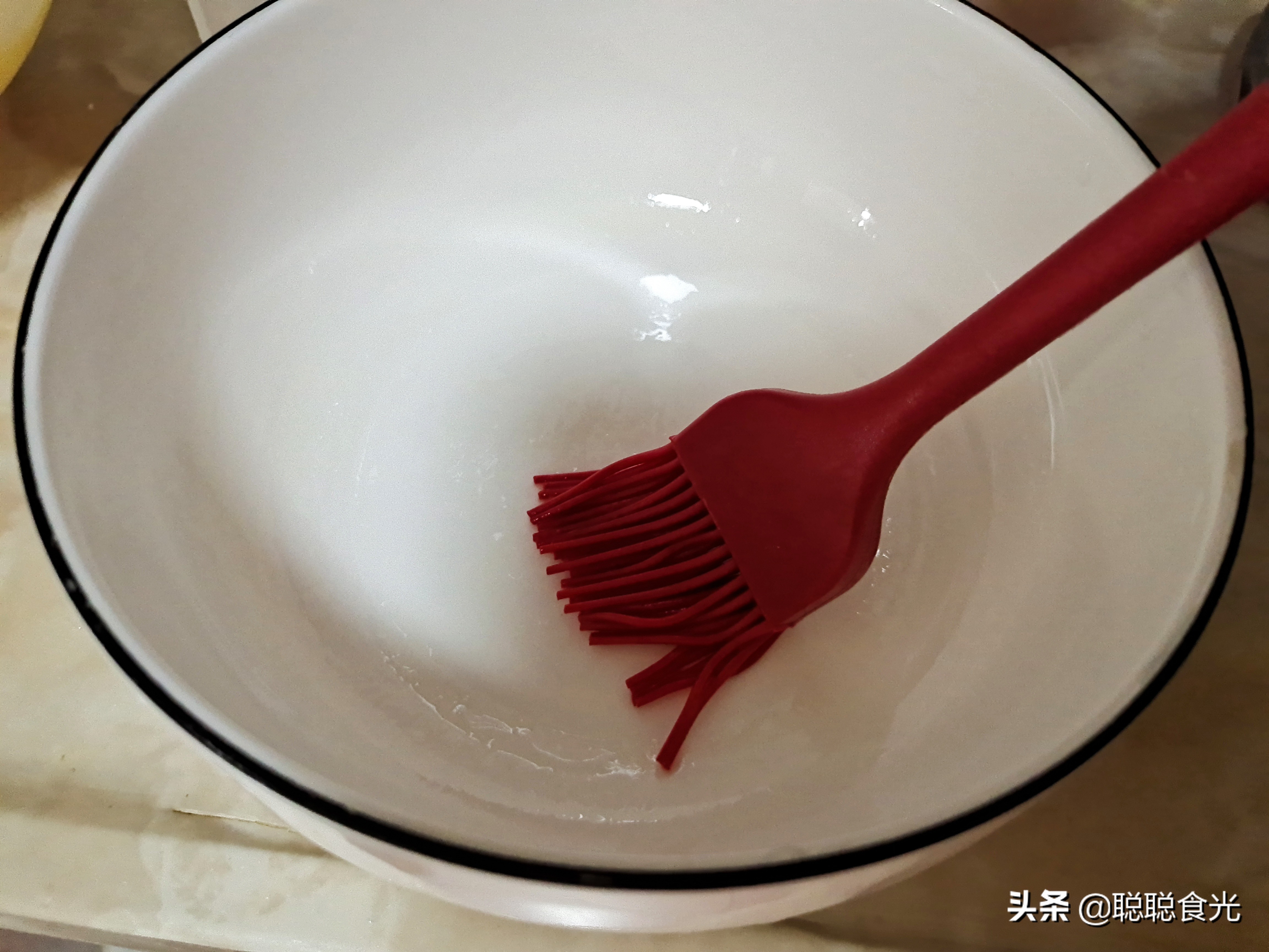 蒸鸡蛋羹不放盐怎么去腥,蒸鸡蛋羹正确做法要加水么