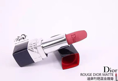 栗子愿你:买最美的口红色号,做最百变的小妖精~