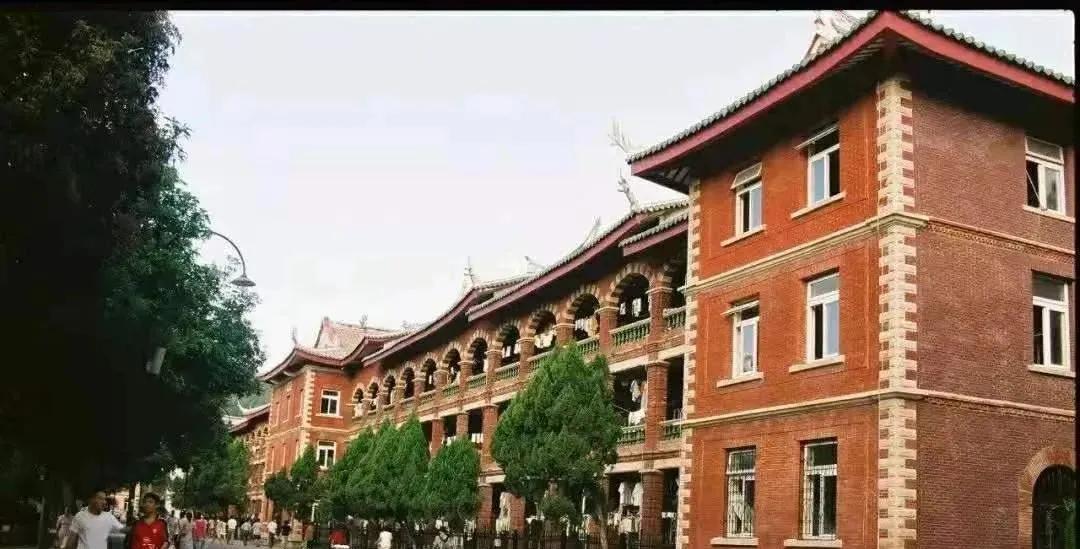 居然还有单间！高校宿舍大盘点，看看你的宿舍什么样