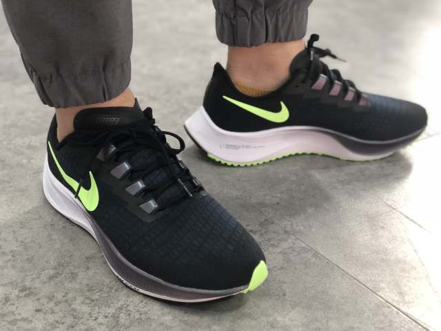 飞马37premium和飞马37哪个好,飞马37白彩虹和飞马zoom哪个更好