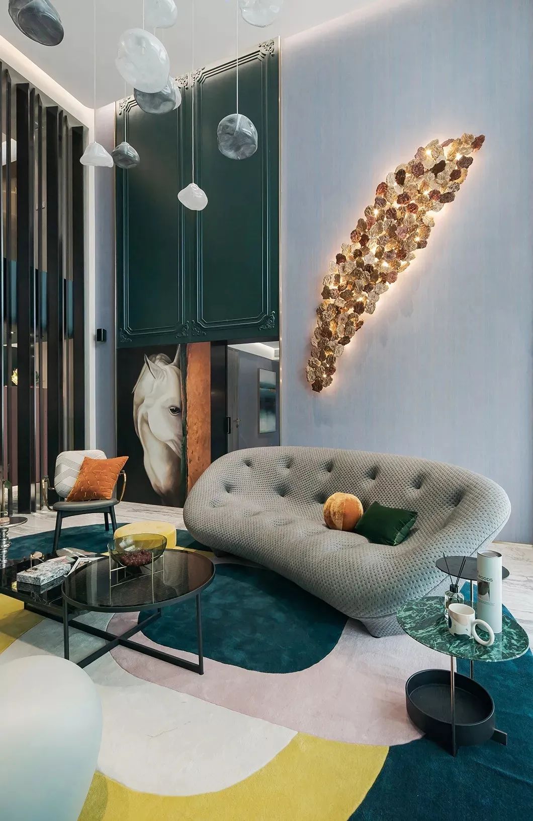 300平米现代简约轻奢风格,40平loft复式公寓装修轻奢风50平