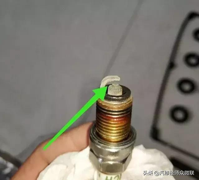 风行菱智维修变速箱,风行菱智方向机漏油维修