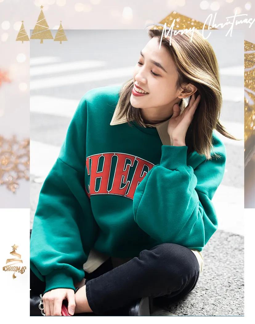 红大衣+绿卫衣=绝美！今年冬天照着穿，显瘦又有气质