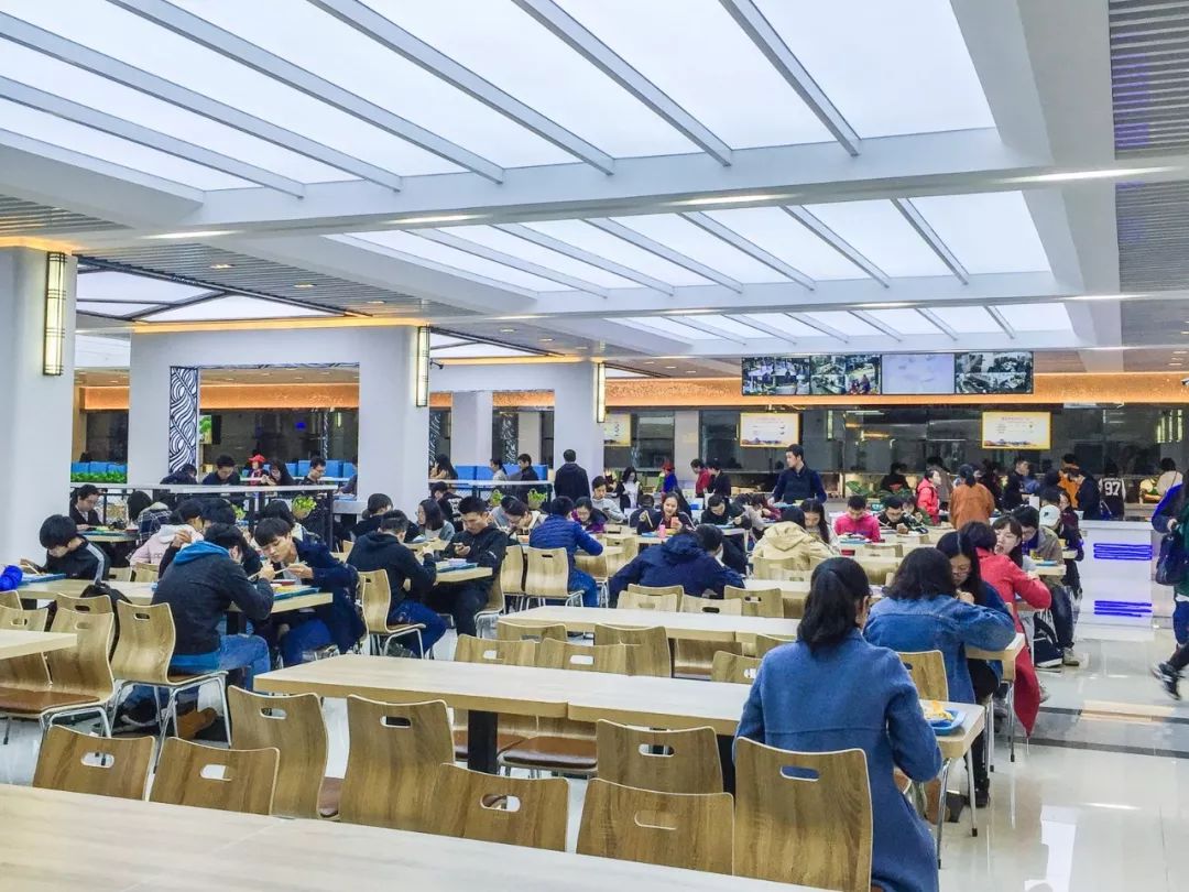 终于来了！武大超全吃货攻略，带你吃遍武汉大学