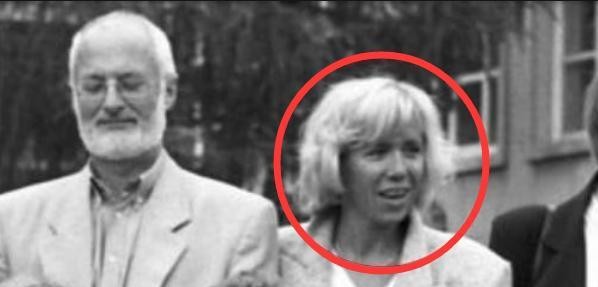 马克龙与69岁布丽吉特,44岁马克龙和69岁布丽吉特同框