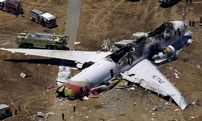 中华航空140坠机揭秘,一个低级错误害死一飞机人,真实纪录片