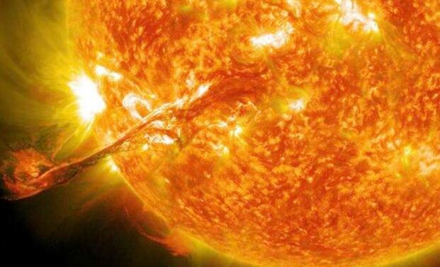 月球和地球为什么没有光环的存在,为什么月球不在我们宜居的范围内