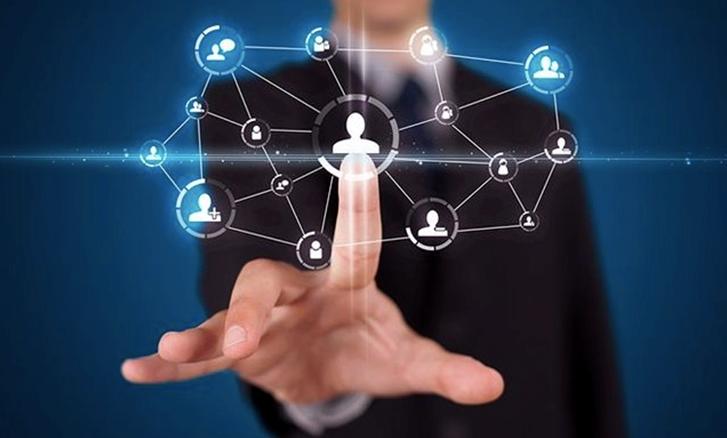 后疫情时代,月入10万的理财顾问长啥样?