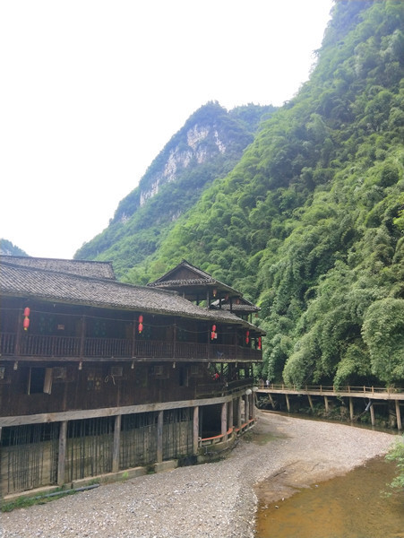 彭水阿依河旅游路线,重庆彭水阿依河漂流双人行攻略