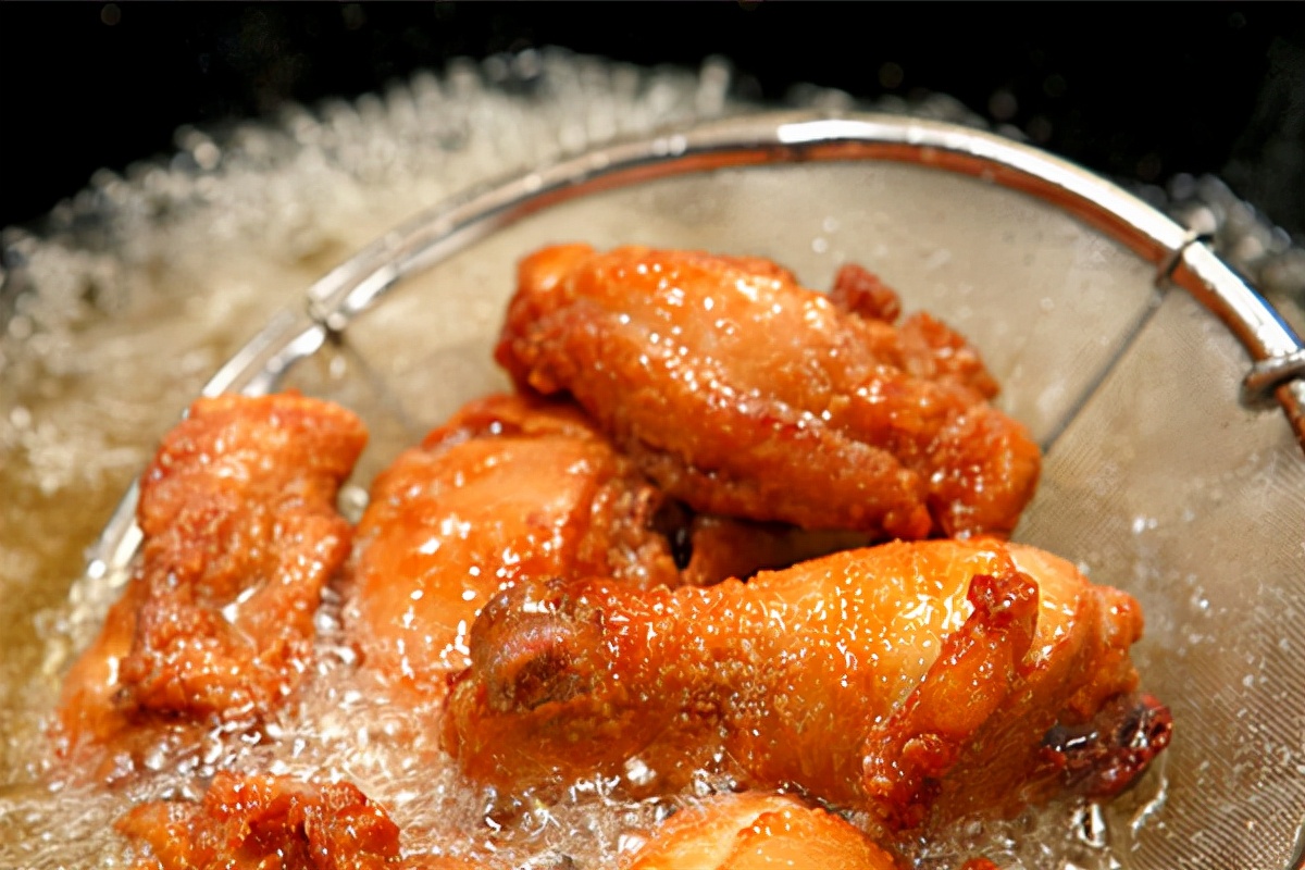 羊肉是刺激胃的食物吗,脾胃虚寒吃羊肉能吃好吗