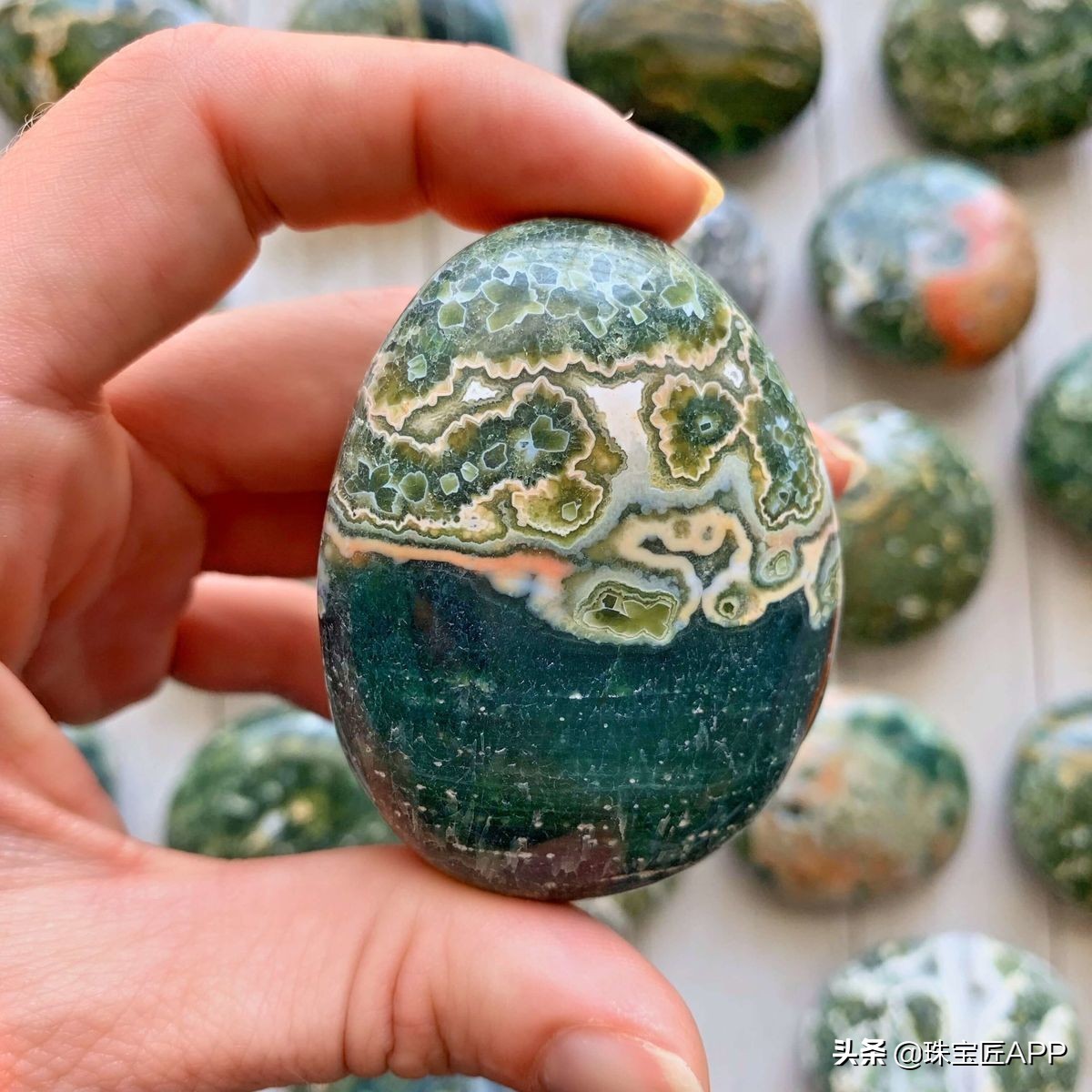 碧玉的颜色你能分清几种呢,碧玉各个颜色的区别