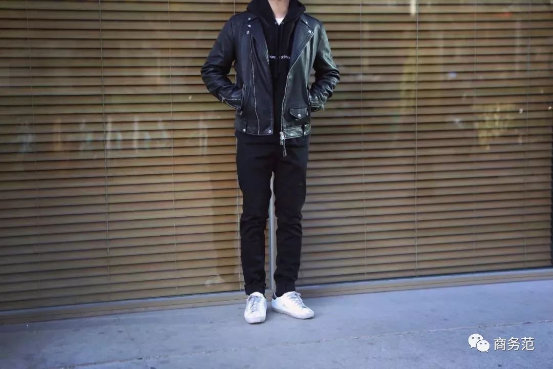 姊呮牴鍐绌挎惌,姊呮牴绂忓厠鏂悓娆剧毊澶瑰厠