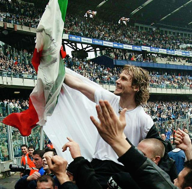 捷克铁人内德维德生涯无解进球秀,捷克铁人内德维德纪录片