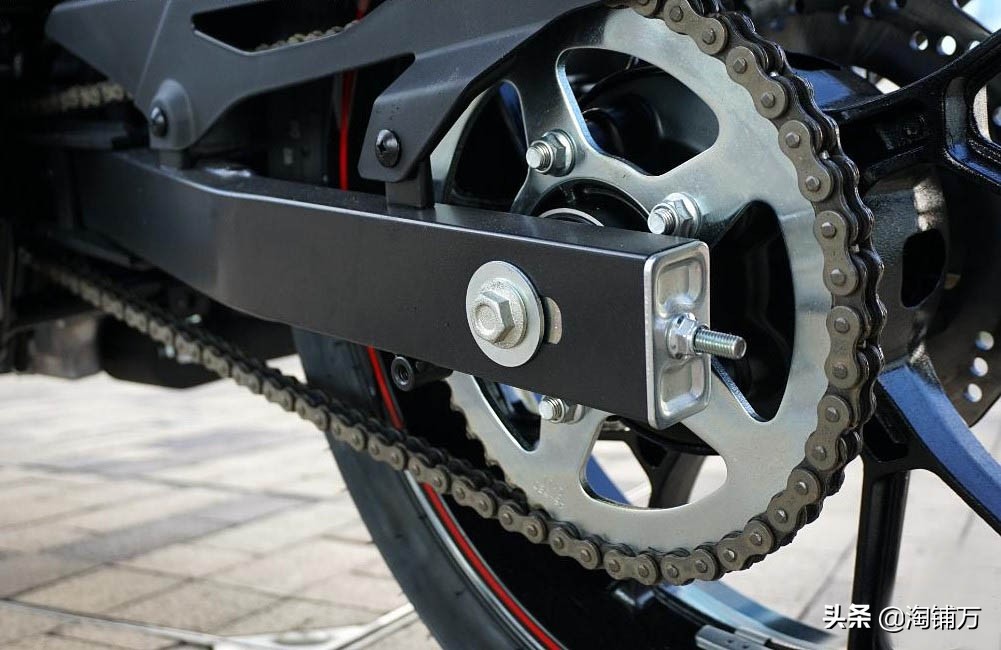 铃木250gsx哪国产的,铃木gsx250r2020款摩托车测评