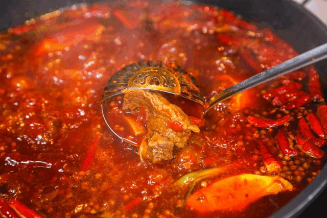 牛排与火锅完美结合，分分钟挑逗你的味蕾