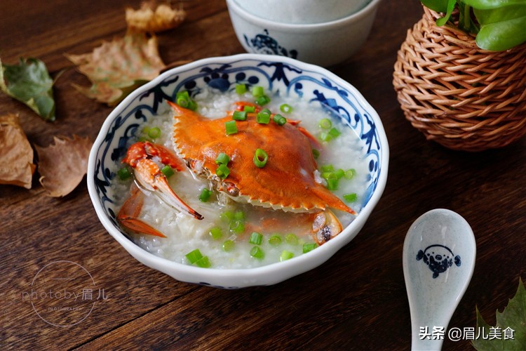 煮螃蟹粥要先炒一下吗,煮螃蟹粥不放姜片可以吗