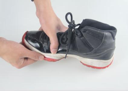 怎么办，才买的新鞋就开胶了？这个神器可以帮你