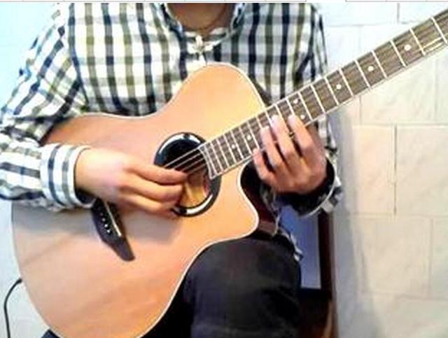 吉他指弹同音连线技巧教学,吉他指弹敲击技巧演示