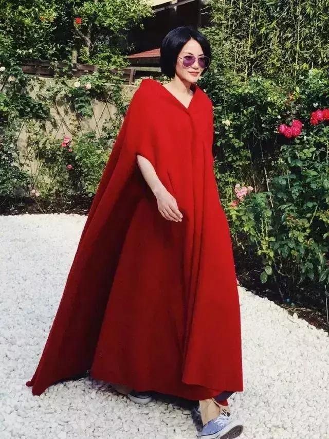 璐皯绐熺殑瓒崇悆鐞冮瀷,璐皯绐熷嚭鏉ョ殑鐞冮瀷