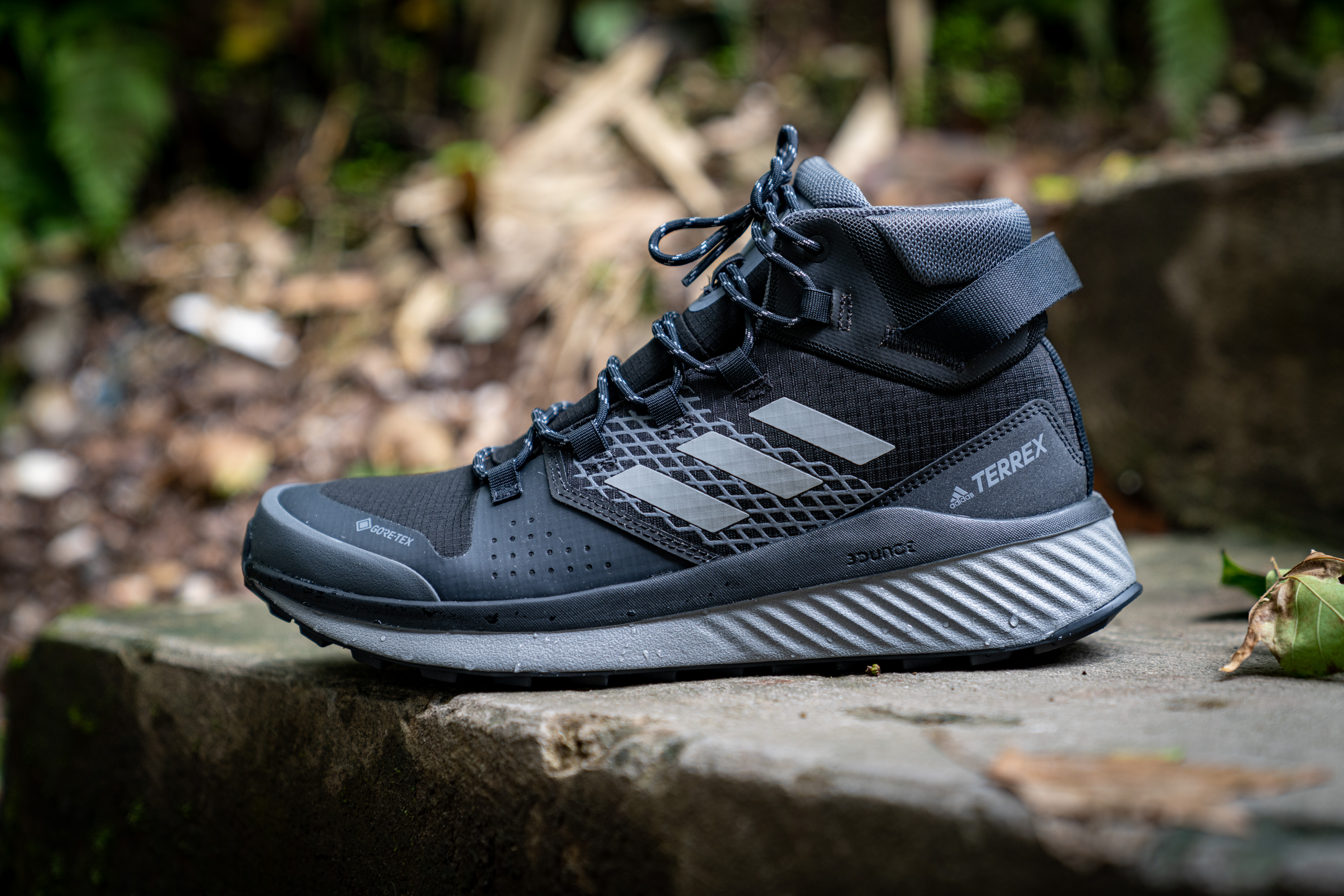 adidasterrex户外鞋卡其色,adidasterrex户外跑鞋评测