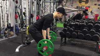 只练胸不练背会导致什么情况,只练胸肩不练背有什么后果