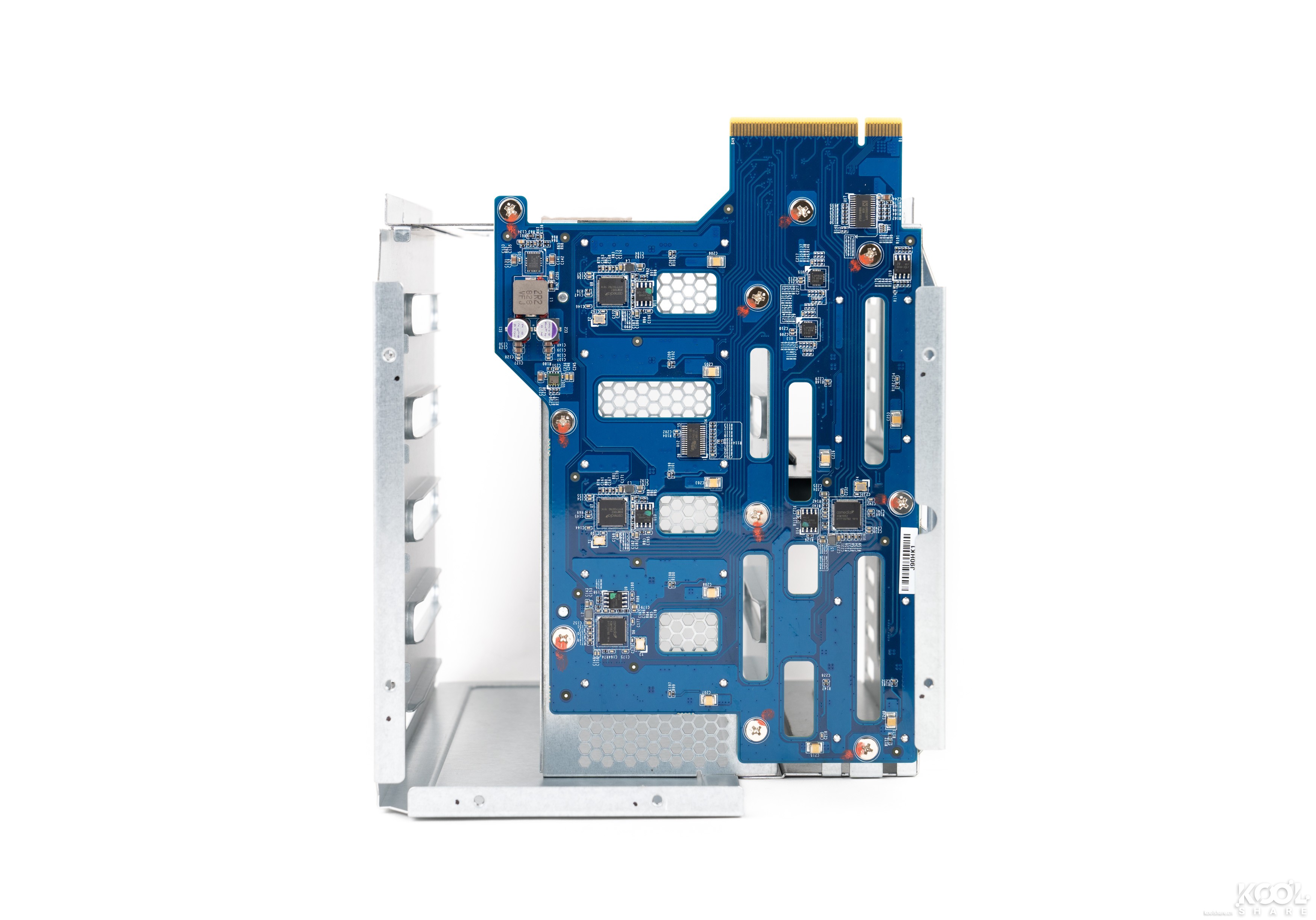 经济型9盘位NAS，QNAPTVS-951N开箱拆解评测