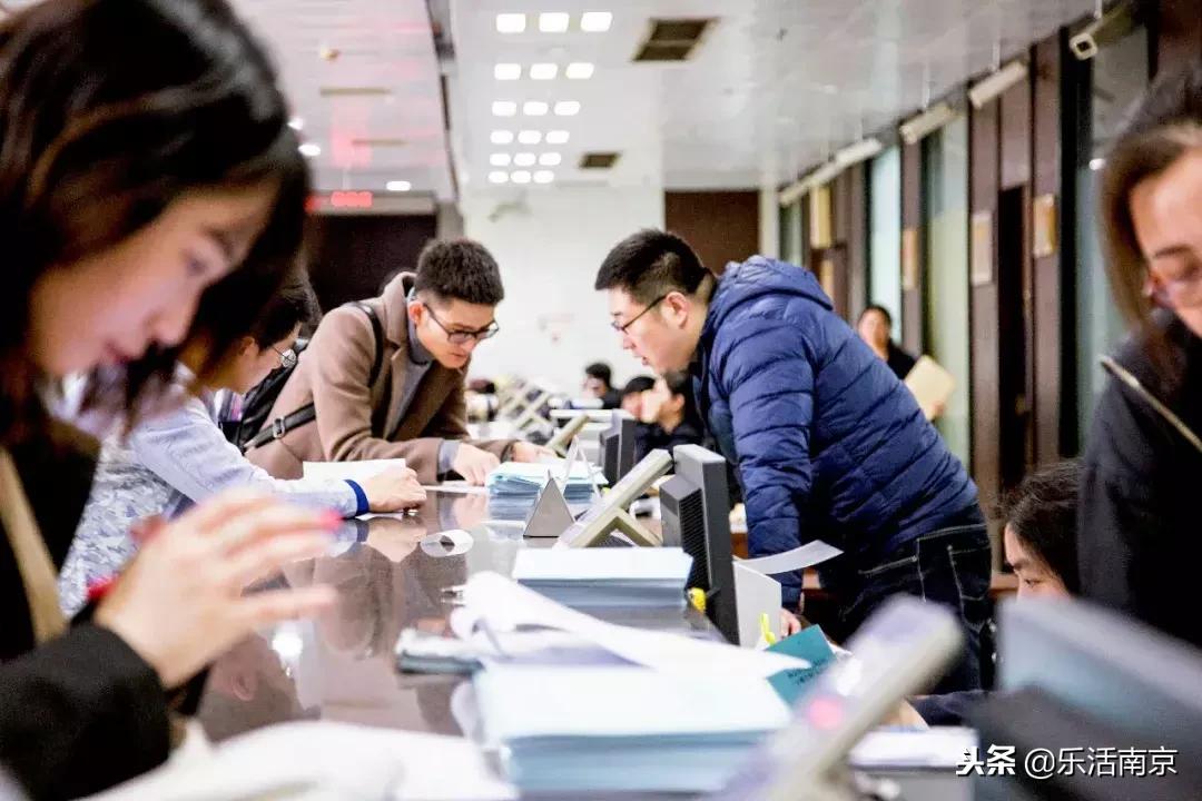 在南京生活了十几年感慨,在南京生活感觉怎么样