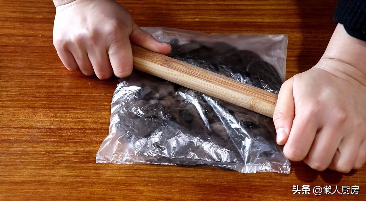 不用烤箱教你做慕斯蛋糕,不用黄油的慕斯蛋糕的家常做法