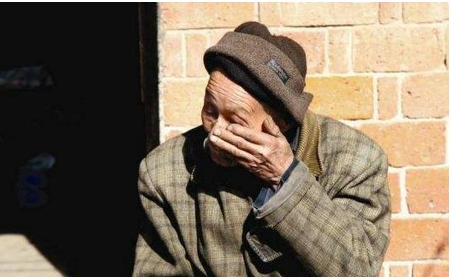 老公给老人买大衣,老公给我爷爷买的衣服