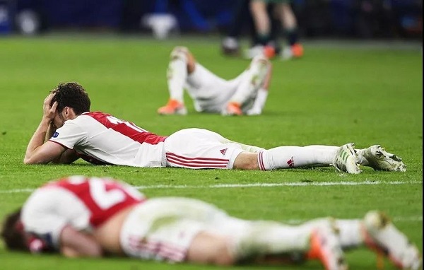 煮熟的鸭子飞跑了打一生肖,煮熟的鸭子飞起来哭了