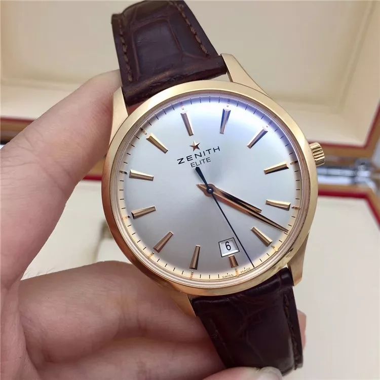 万元适合年轻人戴的表,30岁男人戴什么手表2万左右新表