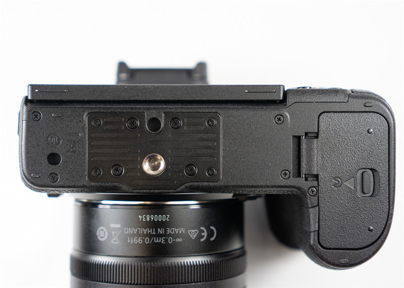 拆解维修泡过水的尼康z7相机,尼康z7拆机版是什么