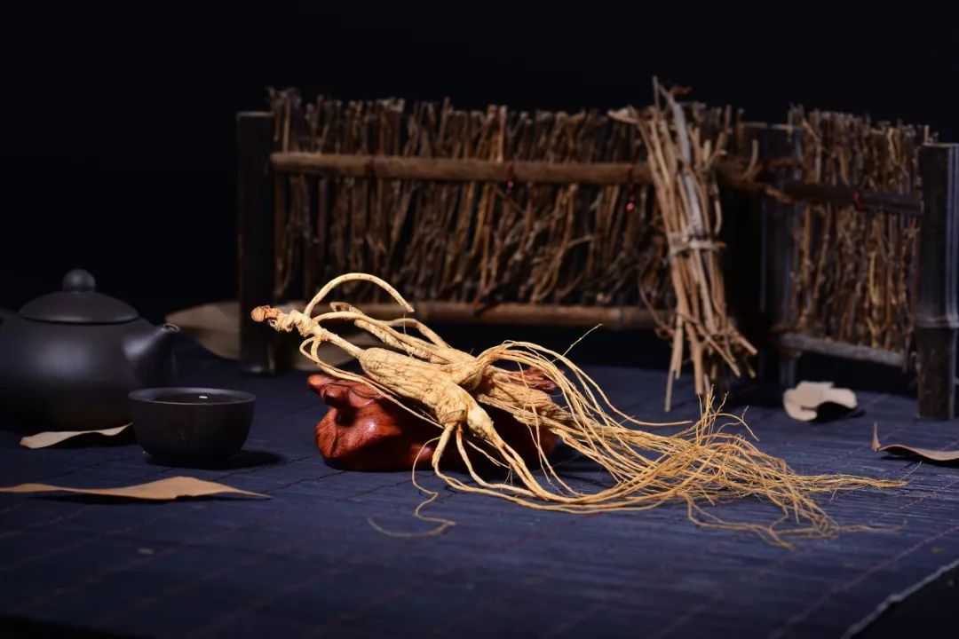 胃痛胃酸胃胀偏方视频,胃痛胃酸胃胀有哪些中药可以治