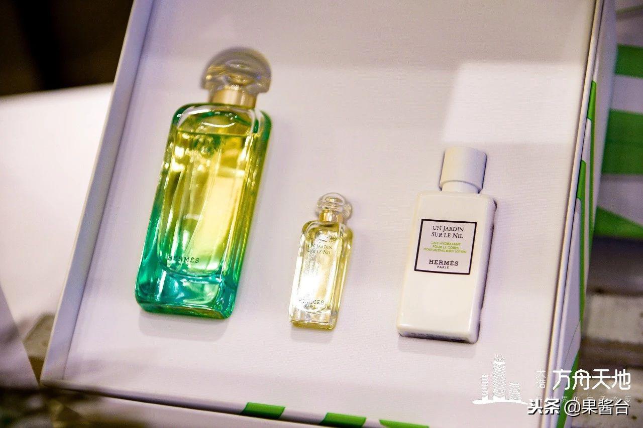 鎴愰兘澶ц鏂硅垷澶╁湴,澶ц鏂硅垷澶╁湴鏄嗘槑