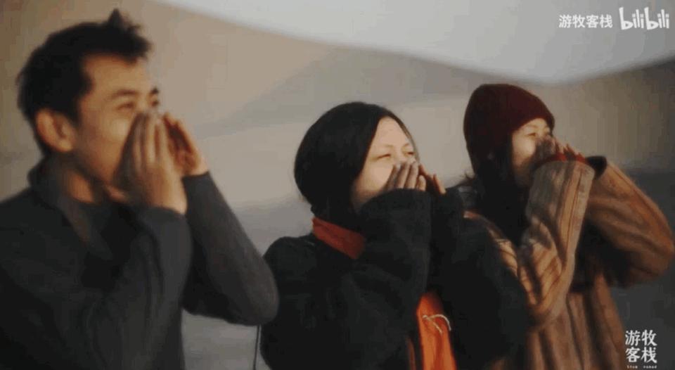 最适合改装的越野房车,三个90后开民宿