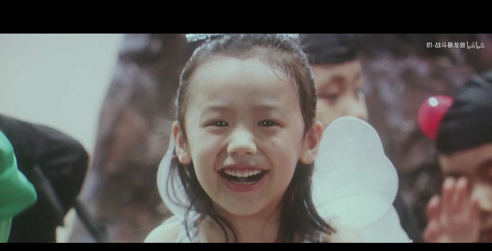 《白兔糖》尝一尝这颗治愈人心的“白兔糖”