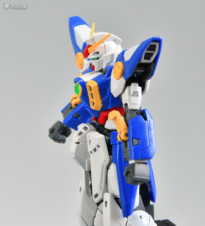 万代高达rgrx78-2,万代rg飞翼零式高达