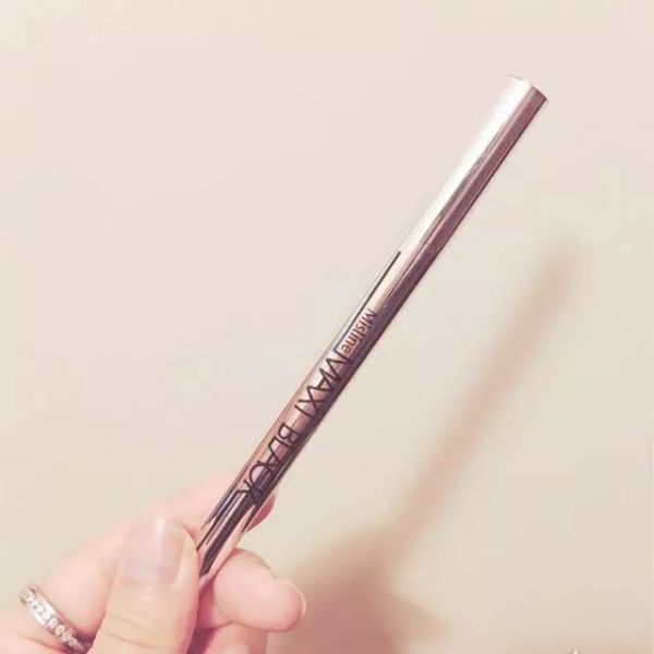 日常彩妆推荐新手用哪款好用,彩妆推荐及拔草款怎么用的