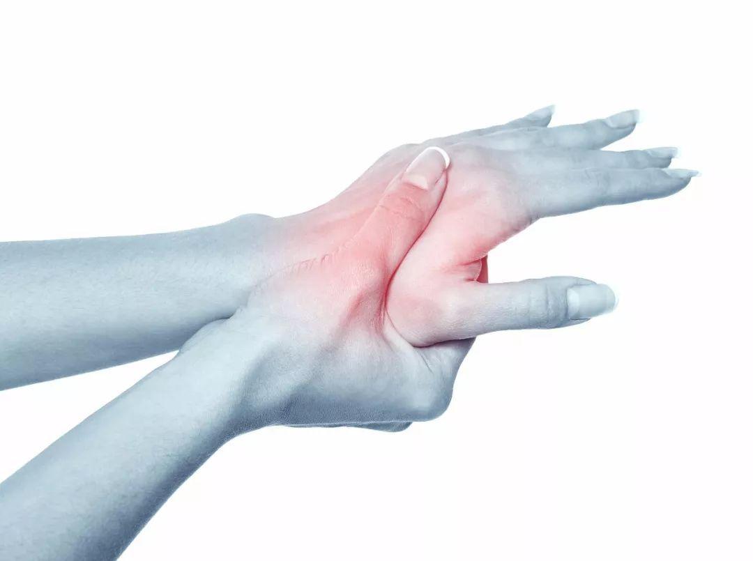 脓性指头炎痒吗,脓性指头炎是橘皮样病变吗