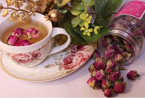 南北疆旅游带什么,从新疆去内地旅游首选哪个城市