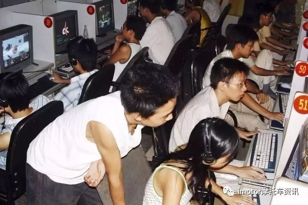 cb40094年和98年的有啥区别,1994本田cb400二手价格