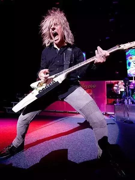 吉他手都懂的动作,吉他手大家都称呼什么