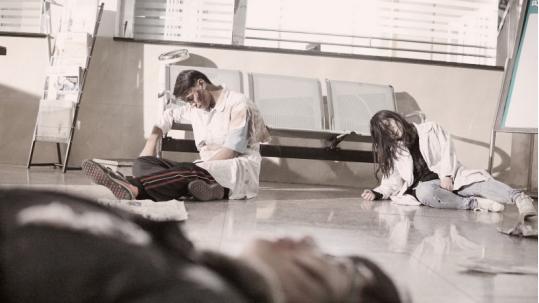 中北大学曾经帮助了那部国内首部行尸剧《一往无前》(2019冯钢)