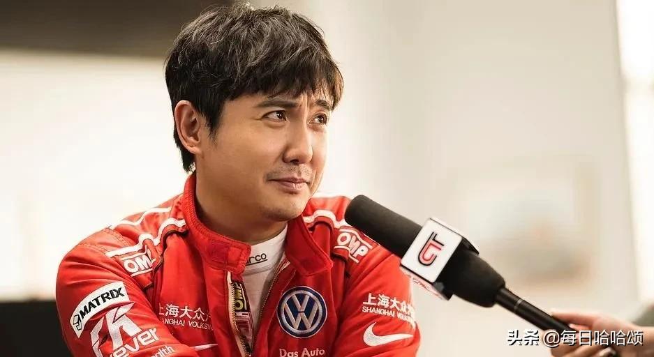 沈腾小时候的照片大全,沈腾小时候挨过打吗