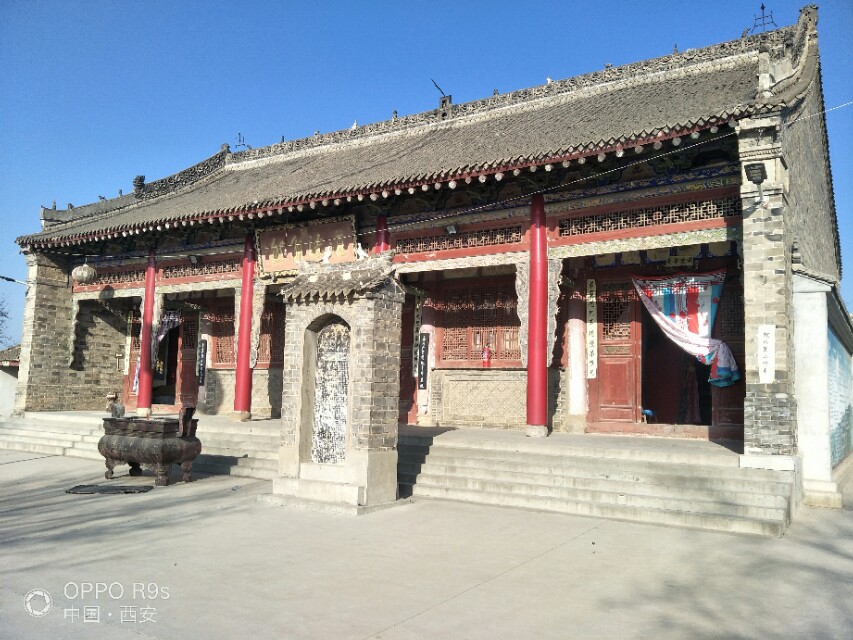 凤翔灵山在凤翔什么方位,凤翔灵山后山叫什么