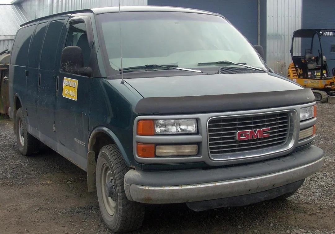 和埃尔法抗衡的保姆车,一百多万的保姆车埃尔法